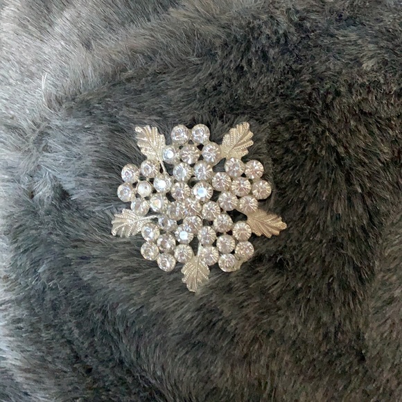 Faux fur wrap - Picture 2 of 7